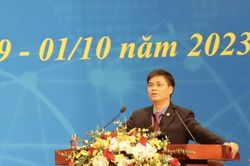 Ông Ngọ Duy Hiểu tái đắc cử Chủ tịch Công đoàn Viên chức Việt Nam khóa VI