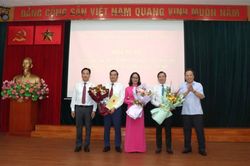 Công bố quyết định của Ban Thường vụ Đảng ủy Khối về công tác cán bộ