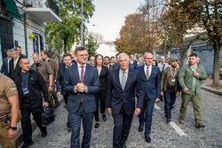 Quan chức 27 nước Liên minh châu Âu nhóm họp ở Kiev
