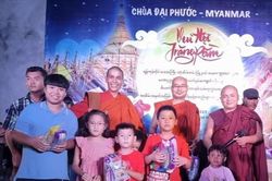 Thiếu nhi Việt Nam vui Tết Trung Thu tại Myanmar
