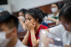 Loạt địa phương 'có lệnh' chấn chỉnh việc dạy thêm, học thêm