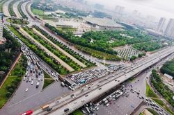 Tăng tốc giải ngân vốn đầu tư công để kích thích tăng trưởng