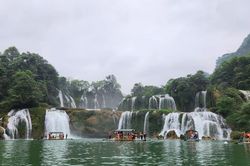 Nhiều sự kiện hấp dẫn tại Tuần Văn hóa, thể thao và lễ hội du lịch thác Bản Giốc năm 2023