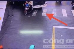 Thương tâm hai mẹ con công nhân bị xe đầu kéo cuốn vào gầm, người mẹ tử vong