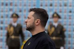 Tổng thống Ukraine nói gì trước nguy cơ mất viện trợ từ Mỹ?