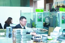 Vietcombank lại 'châm ngòi', lãi suất huy động sắp về vùng đáy lịch sử?