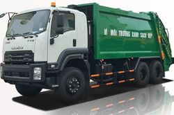 Quảng Ninh: Người đàn ông bị xe rác đâm tử vong trong đêm