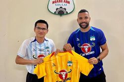 Tân binh HAGL sát cánh Neymar trong 73 trận, kể những kỉ niệm khó tin với siêu sao Brazil