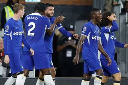 Chelsea đánh bại Fulham, sắp vượt mặt MU ở Ngoại hạng Anh