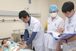 Lần đầu tiên phẫu thuật u cơ mỡ mạch thận lan lên đến tim