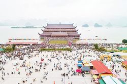 Hà Nam đưa du lịch trở thành ngành kinh tế quan trọng