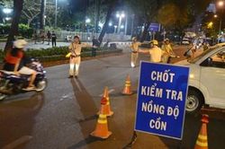 Hành xử hung hăng, xa lạ văn hóa Việt
