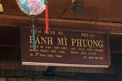 Bánh mì Phượng ở Hội An bị phạt gần 100 triệu đồng, đình chỉ hoạt động 3 tháng