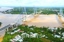 Dự kiến ngày 10/10 hợp long cầu Mỹ Thuận 2 trên tuyến cao tốc Bắc Nam