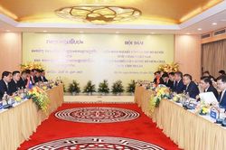 Hà Nội, Viêng Chăn thúc đẩy hợp tác thực chất, hiệu quả