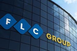 Tập đoàn FLC bị 'tuýt còi'