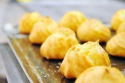 Bảo quản sai, bánh su kem có thể gây nguy hiểm
