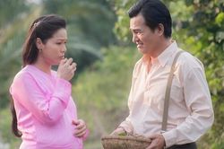 Nhật Kim Anh lần đầu khoe bụng bầu bự, sự thật khiến fan ngỡ ngàng