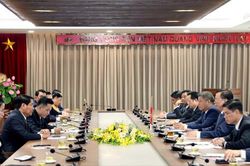 Hà Nội - Viêng Chăn phấn đấu trở thành hình mẫu về mối quan hệ giữa các địa phương hai nước Việt Nam - Lào