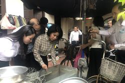 Phát hiện bể nước tại nhiều hộ dân ở quận Tây Hồ có ổ bọ gậy, dễ bùng sốt xuất huyết