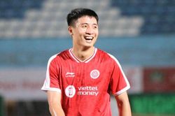 Tin nóng thể thao sáng 5/10: Bùi Tiến Dũng bất ngờ được Nam Định mời, Thanh Thúy chưa hài lòng sau chiến thắng lịch sử