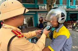 Chủ tịch tỉnh Thái Nguyên chỉ đạo xử lý nghiêm cán bộ, đảng viên vi phạm trật tự an toàn giao thông