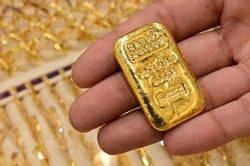 Giá vàng hôm nay (5/10): Vàng SJC trong nước đắt hơn thế giới trên 15 triệu đồng