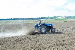 Đối phó với hạn mặn khốc liệt