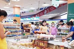 An toàn thực phẩm từ thiện đang bị thả nổi