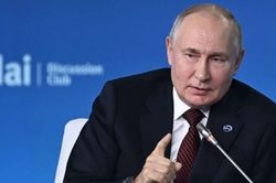Ông Putin cảnh báo về 2 trường hợp Nga có thể sử dụng vũ khí hạt nhân