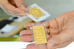 Thị trường ngày 6/10: Vàng tăng, 'đô' giảm