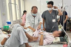 Dịch sốt xuất huyết bùng phát ở Hà Nội: Hầu hết các ca tử vong đều trẻ và không có bệnh nền