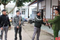 Quản lý vũ khí, vật liệu nổ, công cụ hỗ trợ