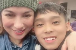 Sự thật về tình mẹ con của ca sĩ Phi Nhung, Hồ Văn Cường hé lộ qua một clip cũ