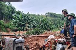 Sạt lở đất đá làm 2 người chết và mất tích tại Yên Bái