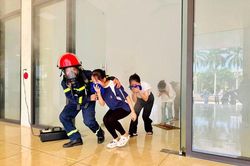 Tổ chức hoạt động trải nghiệm, thực hành PCCC và CNCH cho học sinh, sinh viên