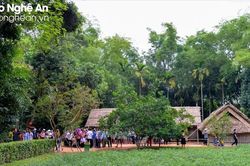 Trang trọng Lễ giỗ lần thứ 73 của ông Nguyễn Sinh Khiêm - anh trai Chủ tịch Hồ Chí Minh