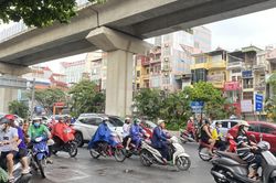 Bão số 4 suy yếu, miền Bắc mưa to