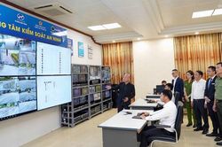 Người dân hưởng nhiều lợi ích từ căn cước tích hợp