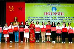 Quận Long Biên từng bước giảm thiểu mất cân bằng giới tính khi sinh