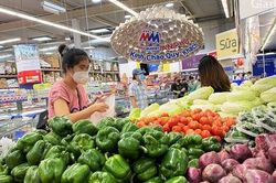 Đề xuất kéo dài thời gian giảm thuế VAT 2%: Doanh nghiệp muốn công bằng, tránh tốn kém, lãng phí