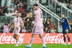 Messi tái xuất mờ nhạt, Inter Miami hết cửa cạnh tranh tại MLS
