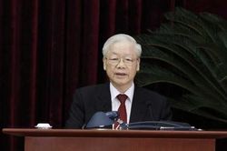 Xây dựng đội ngũ trí thức vững mạnh cả về số lượng và chất lượng