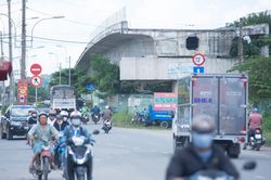 Hai cầu 'treo' đội vốn trăm tỷ đồng ở TPHCM sắp tái khởi động