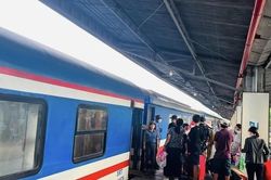 Chạy thêm tàu giữa Sài Gòn - Quy Nhơn