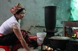 Nỗi lo đói nghèo sau dịch bệnh