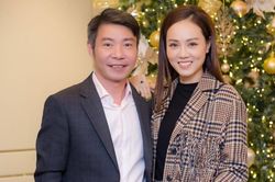 Bà xã NSND Công Lý tủi thân kể chuyện bị xa lánh vì nghèo