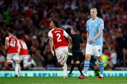 Arsenal xuất sắc đánh bại Man City nhờ phút tỏa sáng của Martinelli