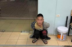 Tổ công tác 141 Hà Nội bắt nhóm đối tượng manh động mang theo vũ khí tham gia giao thông