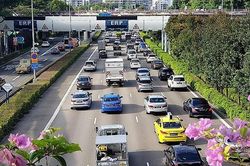 Giảm ùn tắc giao thông, nhiều nước 'đánh thẳng' vào túi tiền của tài xế